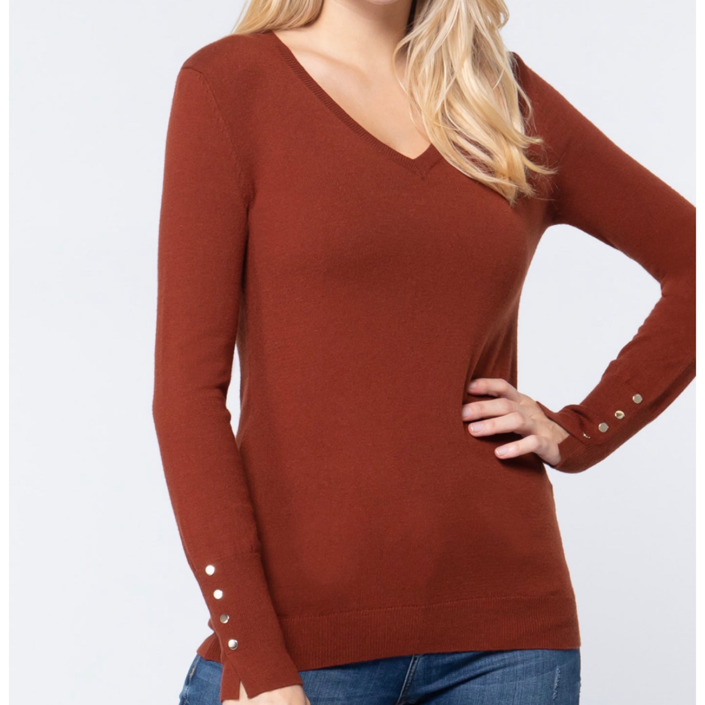 Fall V-NECK SWEATER w/RIVET BUTTON